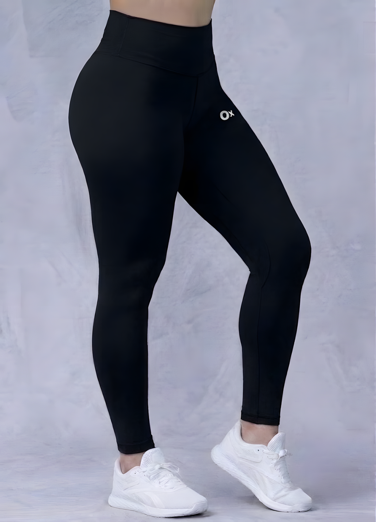 Mila yoga leggings in Midnight Black, buttery-soft 80/20 nylon-spandex